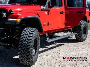 Jeep Gladiator JT Side Steps - Power Running Boards - Rough Country - E-Boards